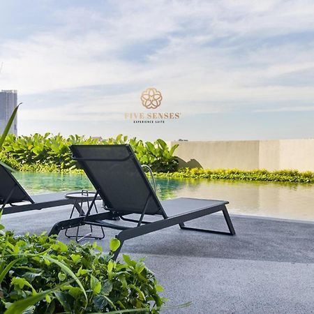 קואלה לומפור Una Residences, Sunway Velocity By Five Senses מראה חיצוני תמונה