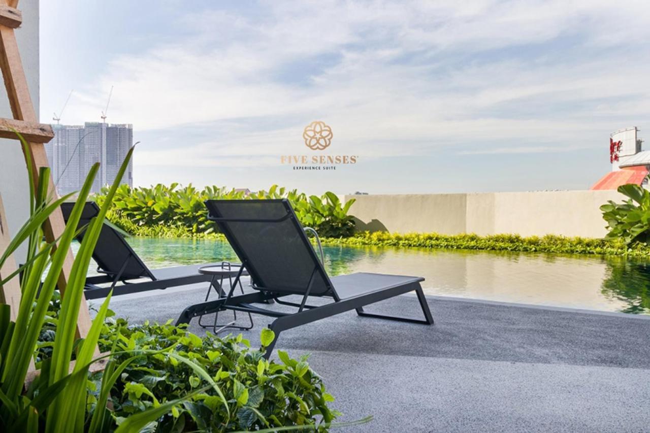 קואלה לומפור Una Residences, Sunway Velocity By Five Senses מראה חיצוני תמונה