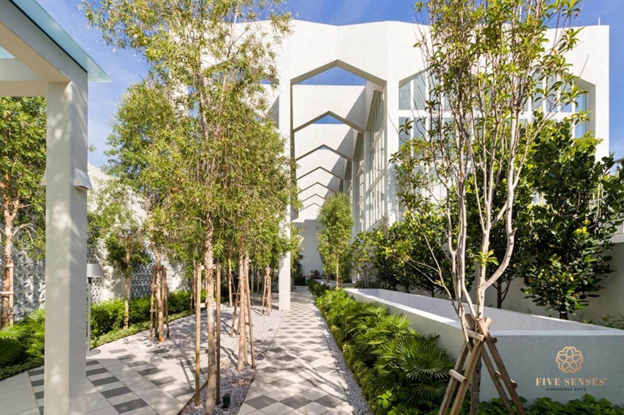 קואלה לומפור Una Residences, Sunway Velocity By Five Senses מראה חיצוני תמונה