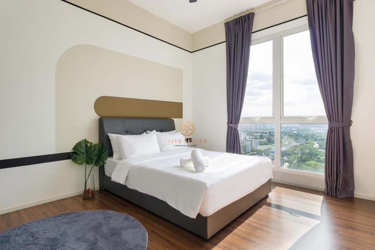 קואלה לומפור Una Residences, Sunway Velocity By Five Senses מראה חיצוני תמונה