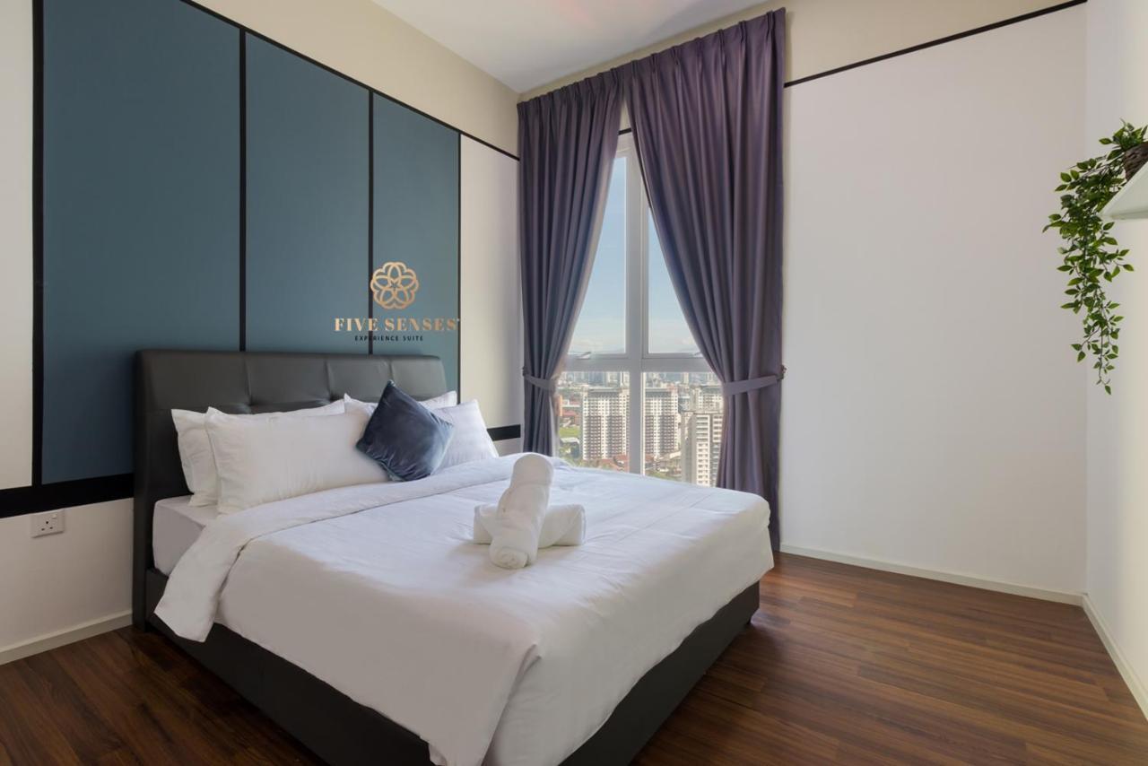 קואלה לומפור Una Residences, Sunway Velocity By Five Senses מראה חיצוני תמונה