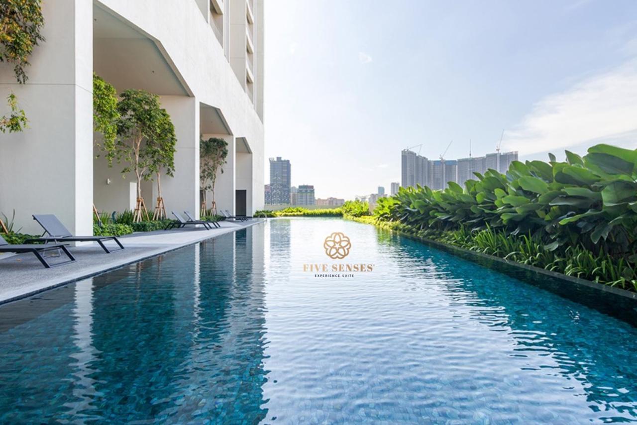 קואלה לומפור Una Residences, Sunway Velocity By Five Senses מראה חיצוני תמונה