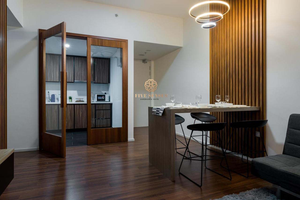 קואלה לומפור Una Residences, Sunway Velocity By Five Senses מראה חיצוני תמונה