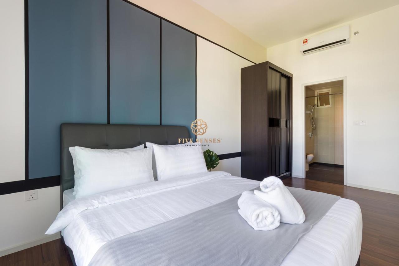 קואלה לומפור Una Residences, Sunway Velocity By Five Senses מראה חיצוני תמונה