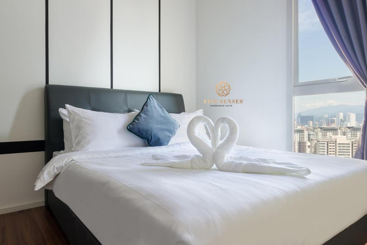 קואלה לומפור Una Residences, Sunway Velocity By Five Senses מראה חיצוני תמונה