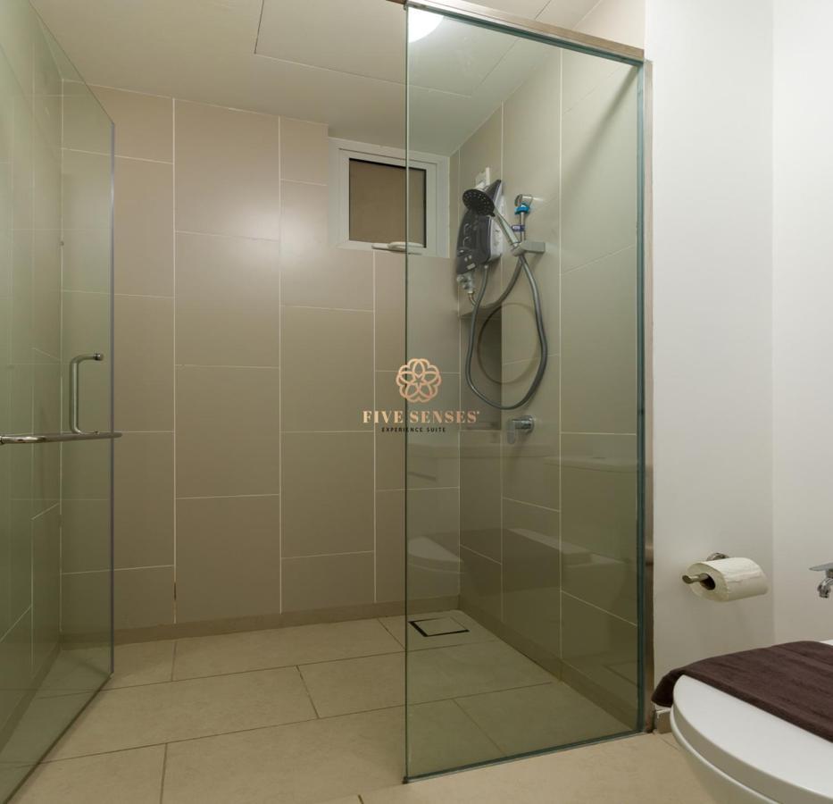 קואלה לומפור Una Residences, Sunway Velocity By Five Senses מראה חיצוני תמונה